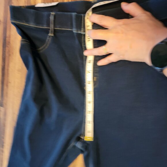 Time & Tru Skinny Fit High Rise Stretch Fitted Denim Jeggings - Picture 8 of 9